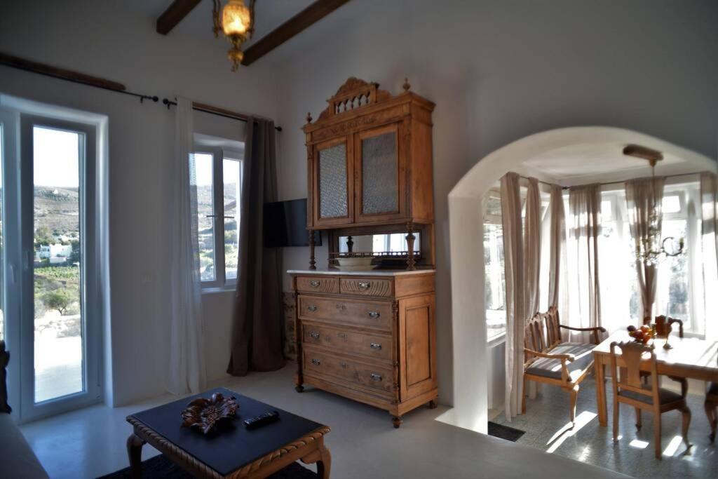 George Farmhouse Chrousa Экстерьер фото